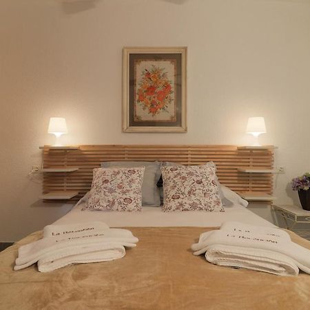 C52 - Seaside 2 Bedrooms By The Center Malaga Exterior photo